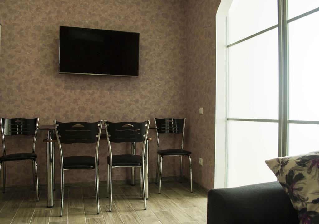 Mindia'S Two Bedroom Apartment Μπατούμι Εξωτερικό φωτογραφία