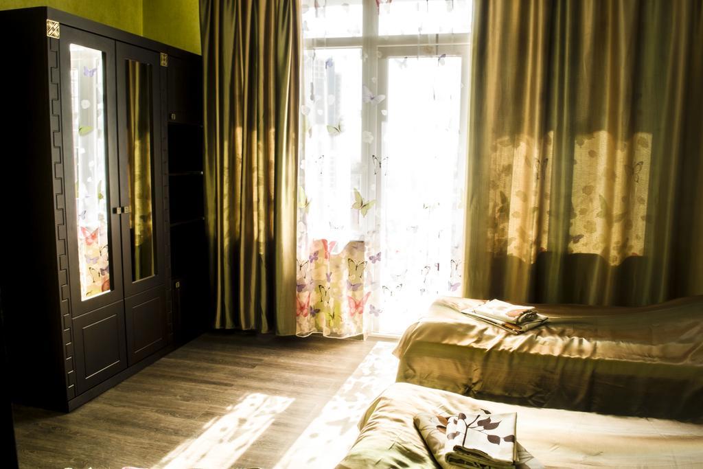 Mindia'S Two Bedroom Apartment Μπατούμι Εξωτερικό φωτογραφία